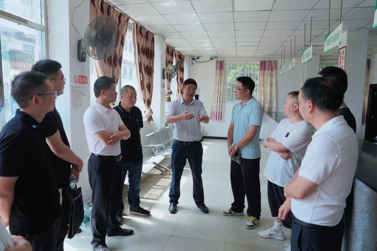 许东明赴南充市嘉陵区、巴中市通江县调研督导定点帮扶和托底性帮扶工作